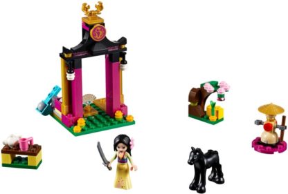 LEGO Mulan 41151 - Día de entrenamiento de Mulan