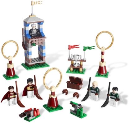 LEGO Harry Potter 4737 - Partido de Quidditch